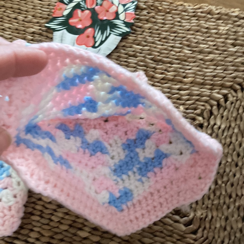 Two knitted  potholders - Picture 3 of 3
